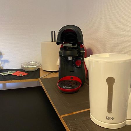 Sympathique Logement En Rez-De-Chausse, De 21M 2 Beauvais Eksteriør billede