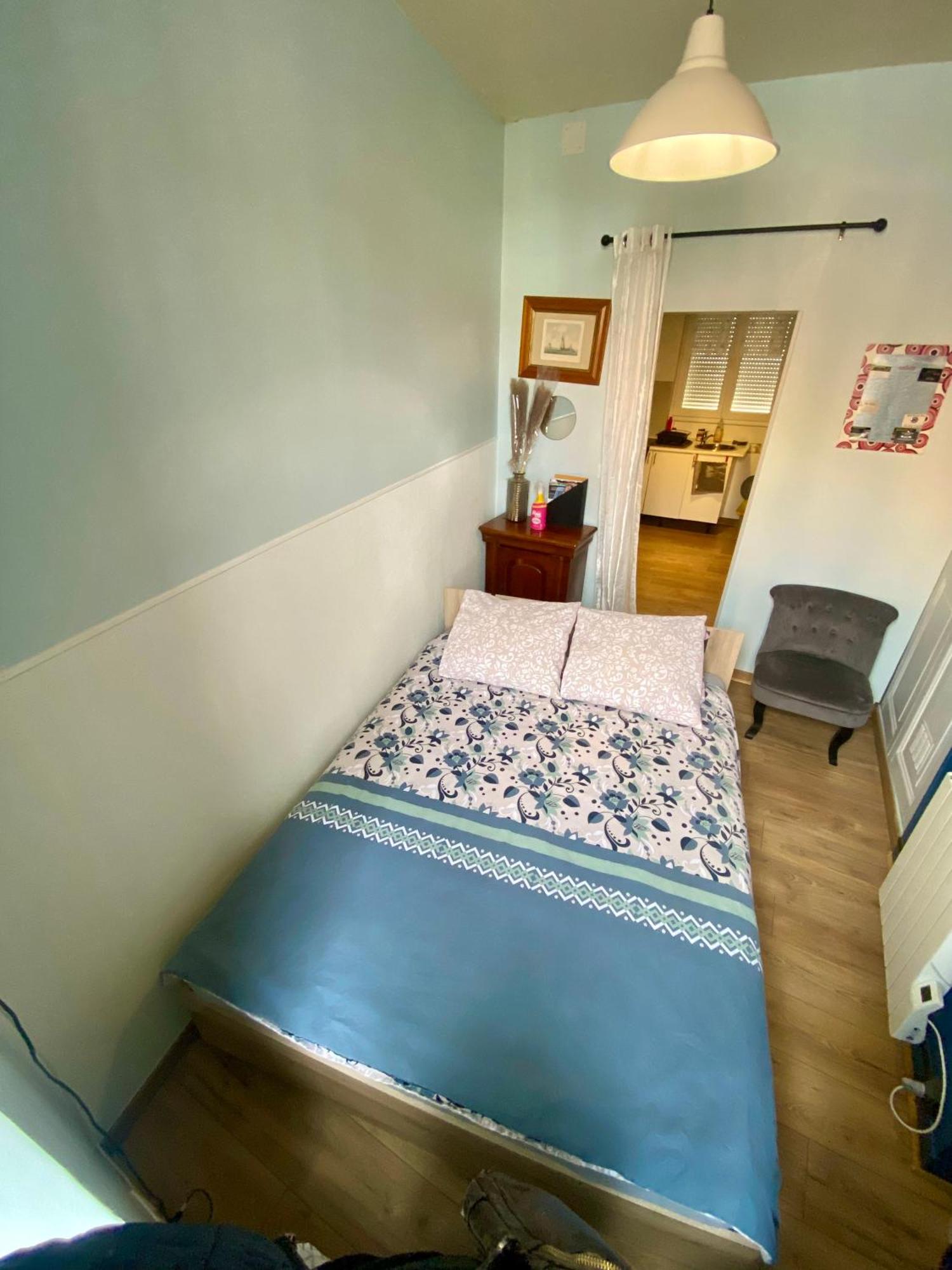 Sympathique Logement En Rez-De-Chausse, De 21M 2 Beauvais Eksteriør billede